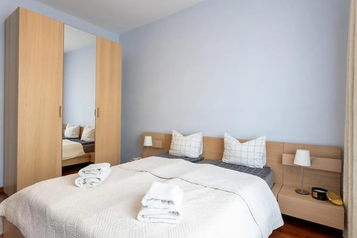 Chic Apartments - Stare Miasto - Cozy And Stylish - Stawki Warsaw Poland